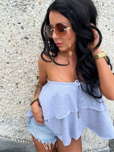 Bluzka typu hiszpanka  rozkloszowany fason L-148