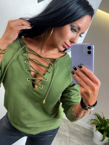 Bluza luźna wiązana B-191