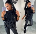 Sweter z golfem ozdobne szelki kolory B-254
